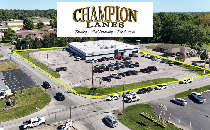 Pictures of Retail, Mixed Use, Business for Sale, Hospitality property located at 2100 State Street, Washington, IN 47501 for sales - image #1