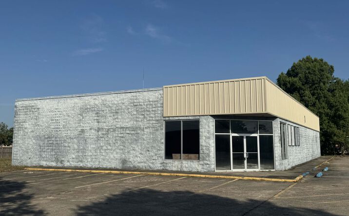 Pictures of Retail, Land property located at 14036 West Main Street, Cut Off, LA, US, Cut Off, LA 70345 for sales - image #1