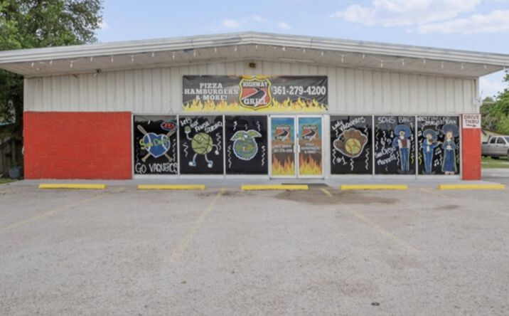 Pictures of Retail property located at 806 EAST GRAVIS, SAN DIEGO, TX 78384 for sales - image #1