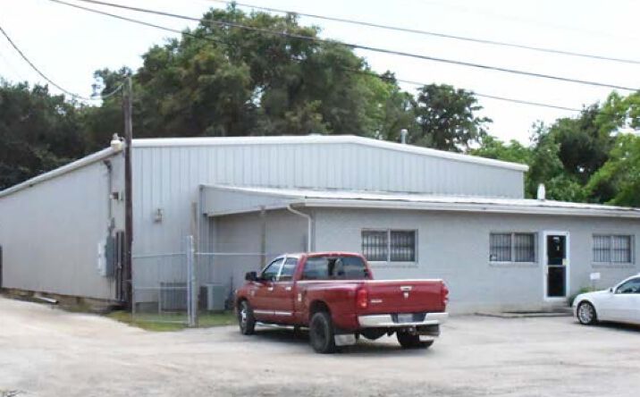 Pictures of Industrial property located at 2606, 2608 & 2610 Industrial Lane, Conroe, TX 77301 for comps - image #1