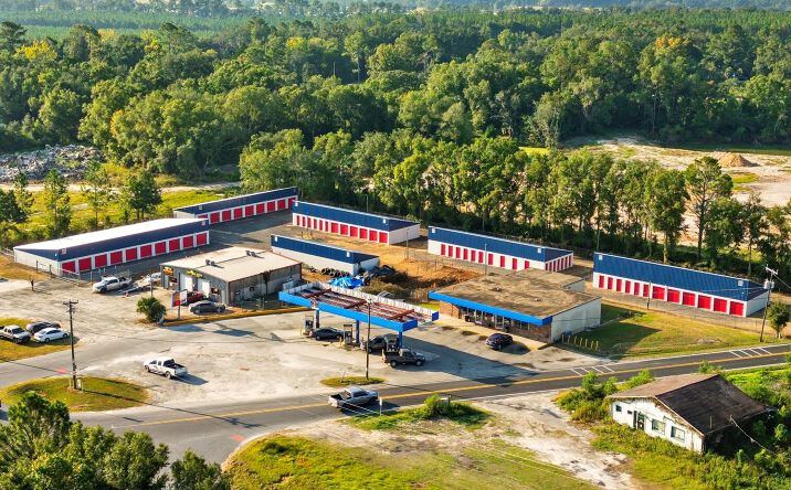 Pictures of Self Storage property located at 3010 US Hwy 41 NW, Lake City, FL 32055 for sales - image #1