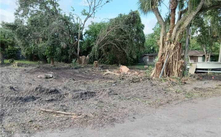 Pictures of Land property located at 2066 42nd Place, Vero Beach, FL 32967 for sales - image #1