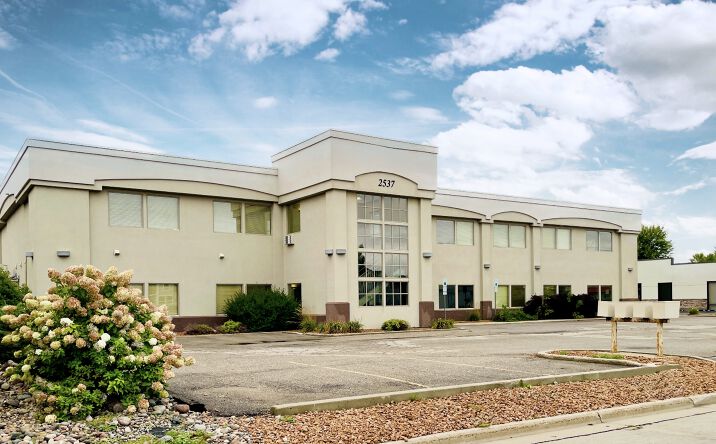Pictures of Office property located at 2537 S University Dr, Fargo, ND 58103 for sales - image #1