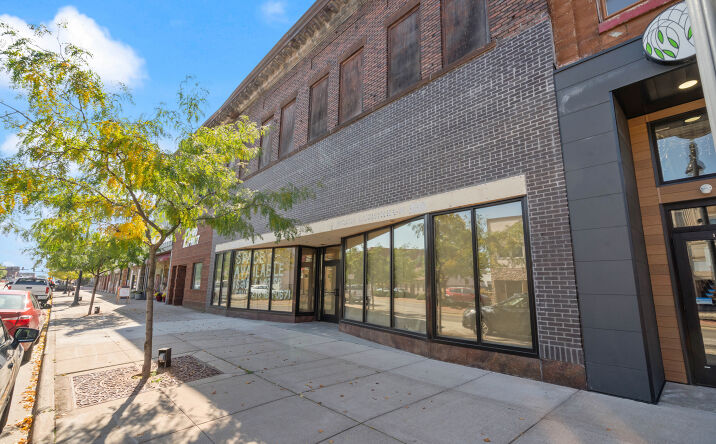 Pictures of Mixed Use, Office, Retail property located at 1309 Tower Ave, Superior, WI 54880 for sales - image #1