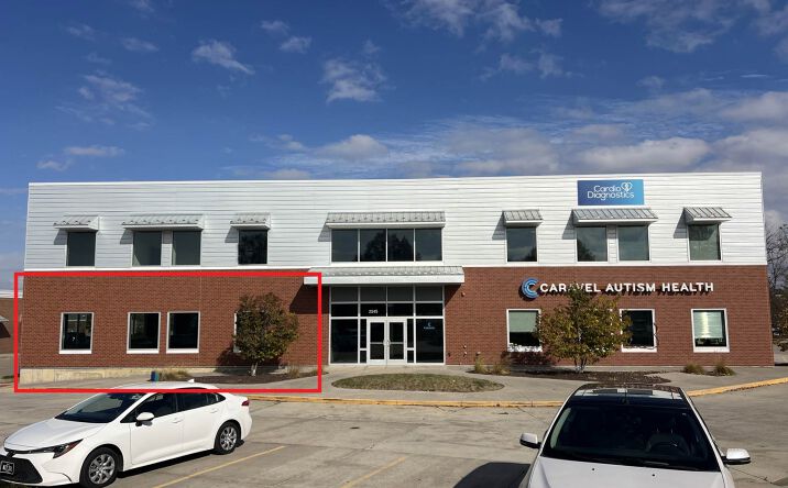 Pictures of Office property located at 2545 N Dodge St, Ste B, Iowa City, IA 52245 for sales - image #1