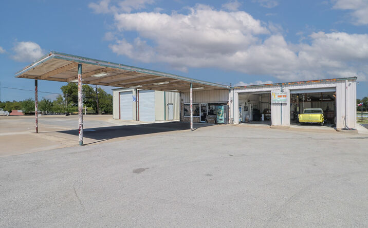 Pictures of Industrial, Mixed Use property located at 415 TX-36, Caldwell, TX 77836 for sales - image #1