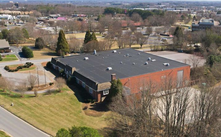 Pictures of Office, Industrial property located at 1100 11th Ave Blvd SE, Hickory, NC 28602 for sales - image #1
