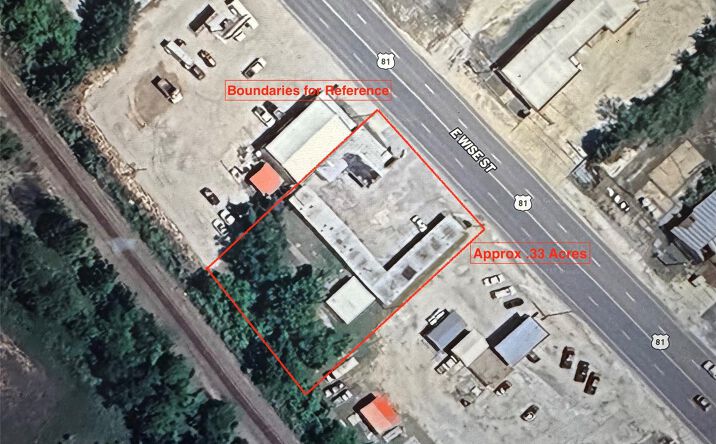 Pictures of Hospitality, Land, Retail property located at 1408 E Wise St, Bowie, TX 76230 for sales - image #1
