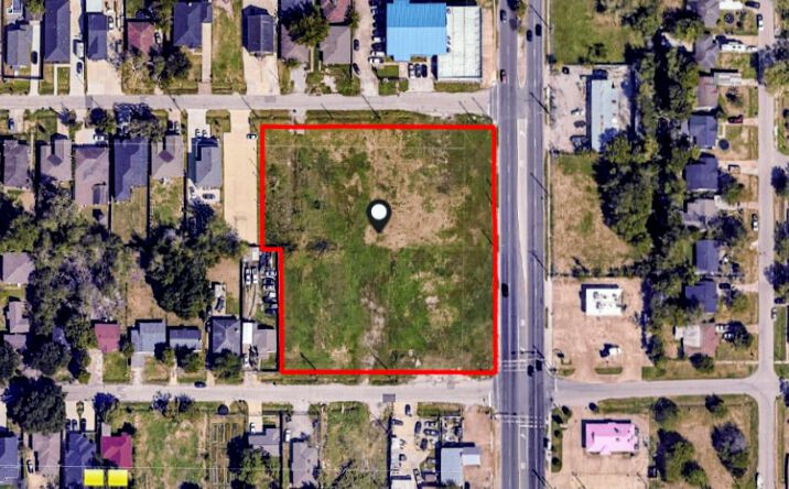 Pictures of Land property located at 8810 Cullen Blvd, Houston, TX 77051 for sales - image #1