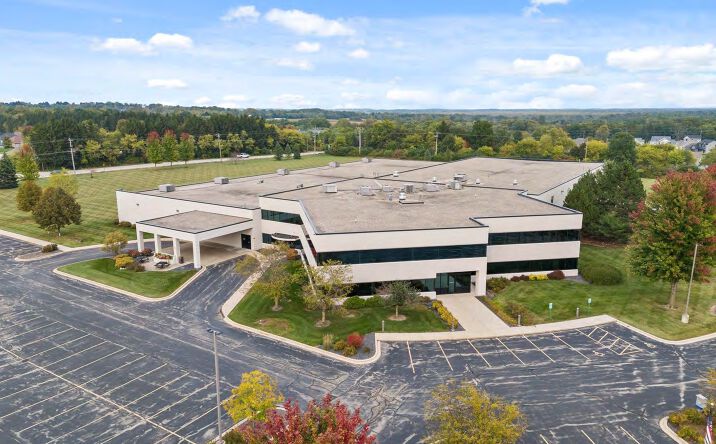 Pictures of Office, Industrial property located at W209 N17500 Industrial Dr, Jackson, WI 53037 for sales - image #1