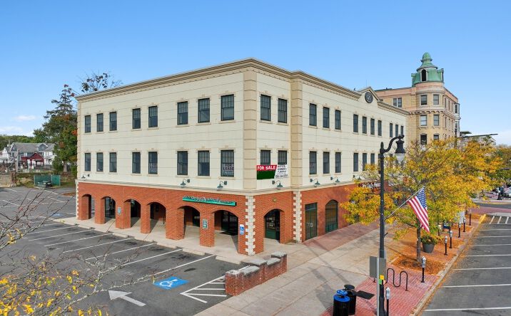 Pictures of Special Purpose property located at 575 Main Street unit: Ste 2 STE 2, Middletown, CT 06457 for sales - image #1