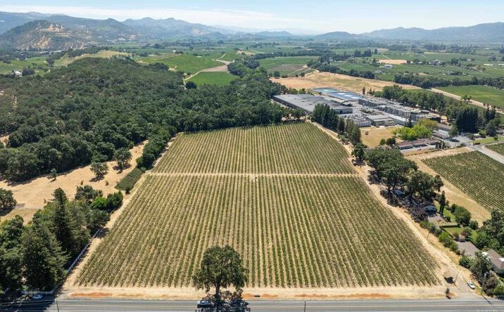 Pictures of Land property located at 79 Zinfandel Ln, St. Helena, CA 94574 for sales - image #1