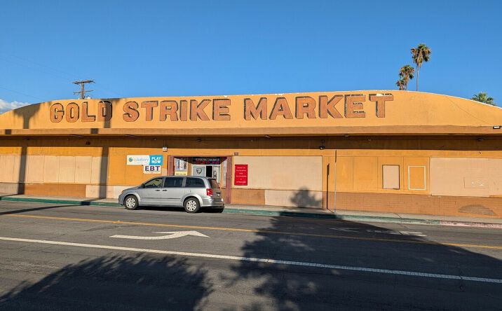 Pictures of Retail property located at 400 N Park Ave, Pomona, CA 91768 for sales - image #1