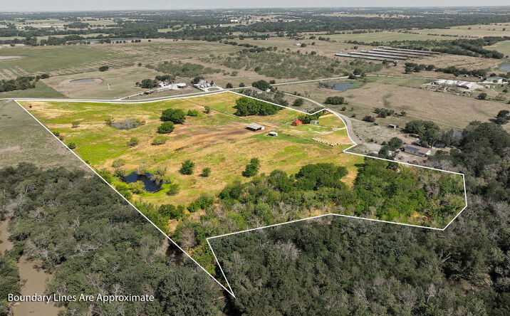 Pictures of Land, Multifamily property located at 12932 Ragsdale Cir, Aubrey, TX 76227 for sales - image #1