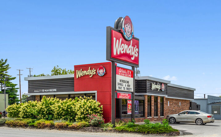 Pictures of Retail property located at 2501 S. Madison St., Muncie, IN 47302 for sales - image #1