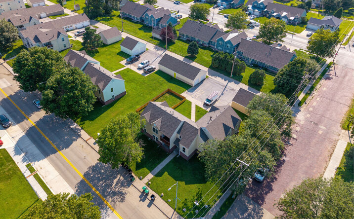 Pictures of Multifamily property located at 2006 N 18th St, Omaha, NE 68110 for sales - image #1