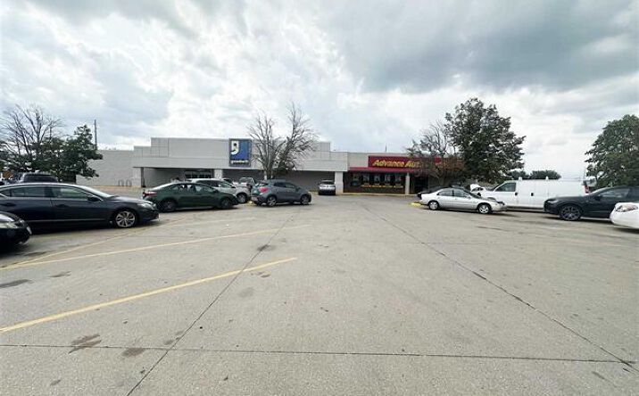 Pictures of Retail property located at 425 US-6, Iowa City, IA 52240 for sales - image #1