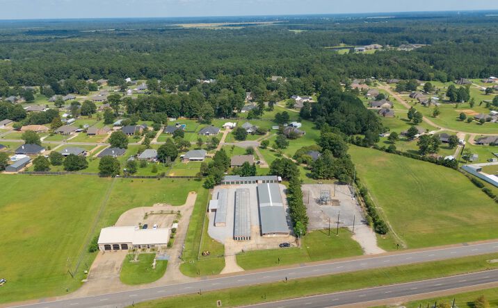 Pictures of Self Storage property located at 9063 US-165, Woodworth, LA 71485, 1916 melrose st, woodworth, LA 71485 for sales - image #1