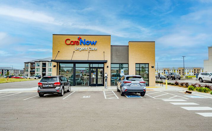 Pictures of Office, Retail property located at 17575 Green Valley Ranch Blvd, Denver, CO 80249 for sales - image #1