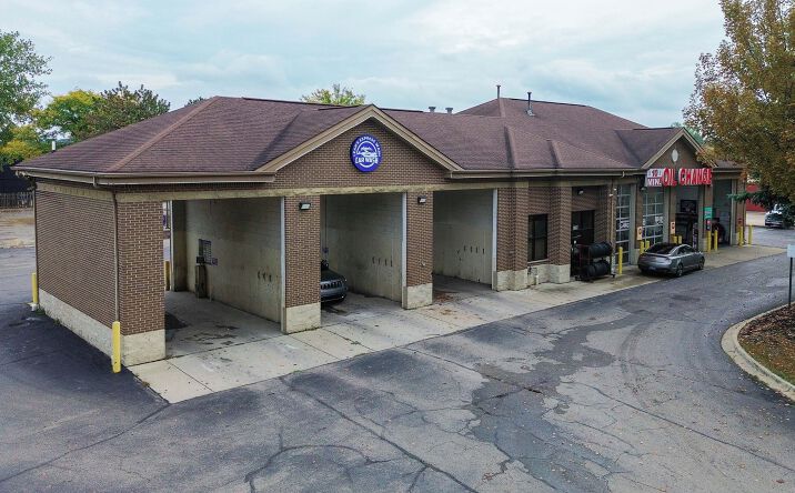Pictures of Retail property located at 5720 N Hix Rd, Westland, MI 48185 for sales - image #1
