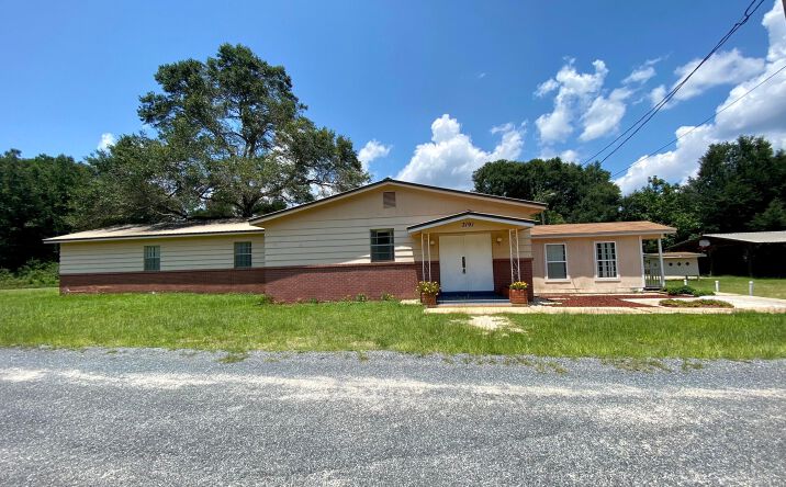 Pictures of Special Purpose property located at 3191 Newman Ave N, Crestview, FL 32539 for sales - image #1