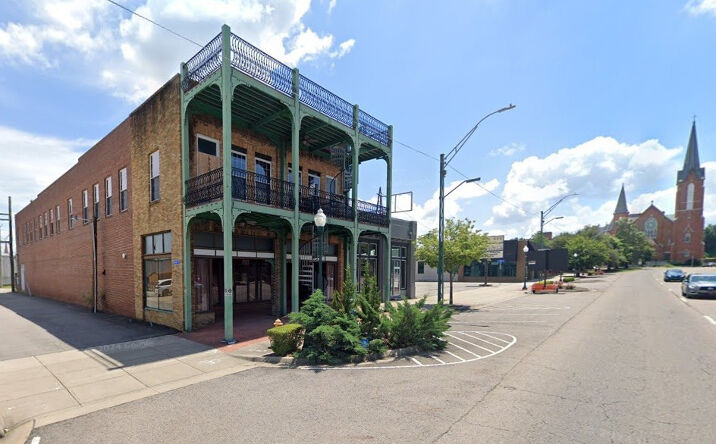 Pictures of Retail, Office property located at 1115 Garrison Ave, Fort Smith, AR 72901 for sales - image #1