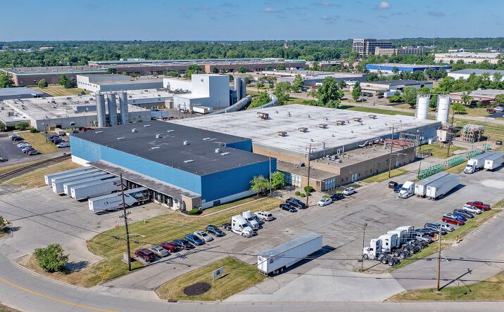 Pictures of Office, Industrial property located at 95 W Crescentville Rd, Springdale, OH 45246 for sales - image #1