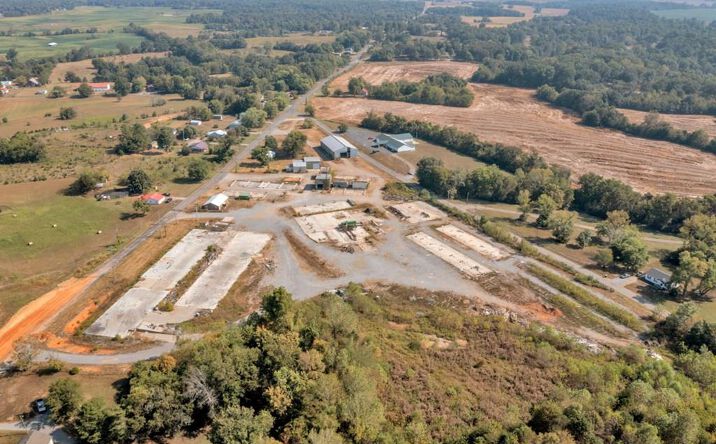 Pictures of Industrial property located at 141 Cerulean Rd, Cadiz, KY 42211 for sales - image #1