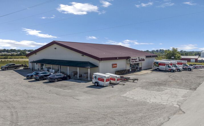 Pictures of Land, Retail property located at 990 N US Hwy 41, Princeton, IN 47670 for sales - image #1