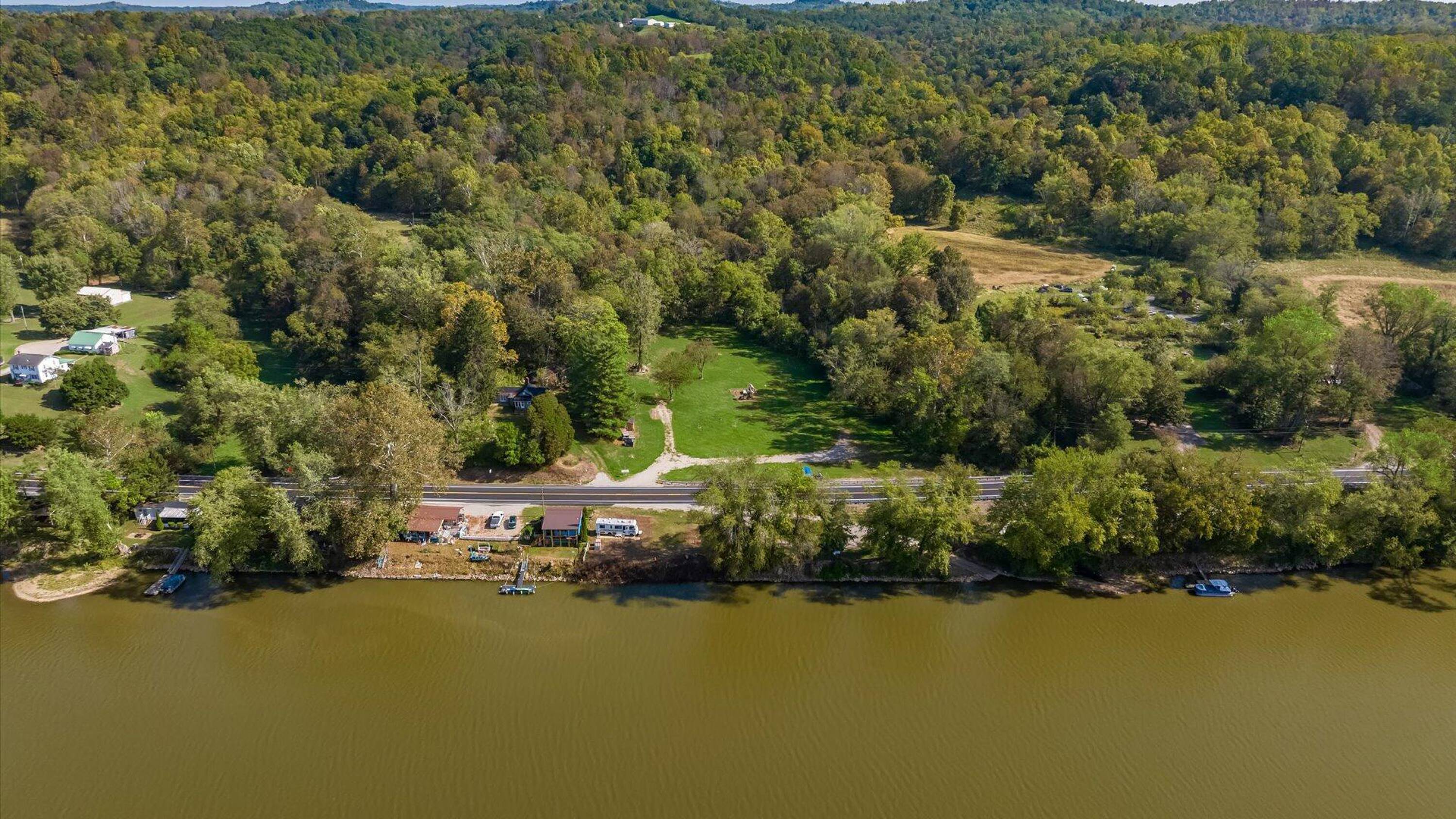 10200 S River Rd, McConnelsville, OH 43756