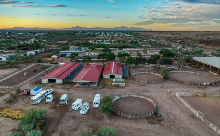 Pictures of Retail, Special Purpose property located at 9525 E Graf Ln, Tucson, AZ 85730 for sales - image #1