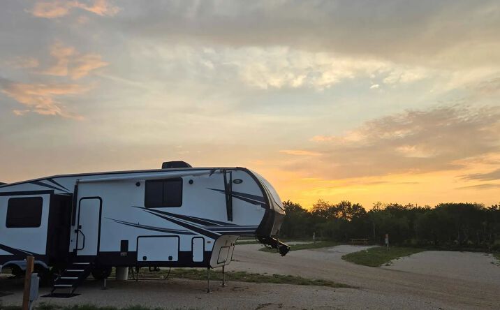 Pictures of Mobile Home Park property located at 865 Old Leaky Road, Concan, TX 78838 for sales - image #1