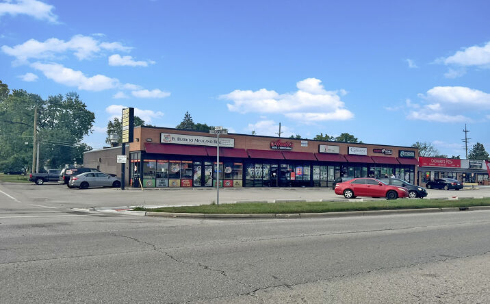 Pictures of Retail property located at 109 Grand Ave, Melrose Park, IL 60164 for sales - image #1