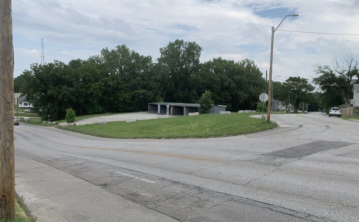 Pictures of Land property located at 4701 E 27th St, Kansas City, MO 64127 for sales - image #1