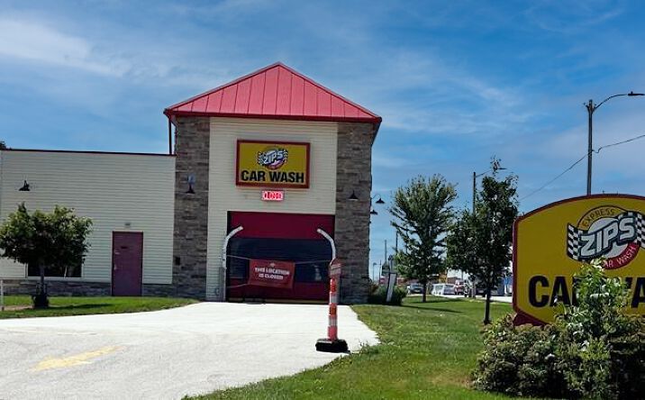 Pictures of Retail property located at 3601 Calumet Ave, Manitowoc, WI 54220 for sales - image #1