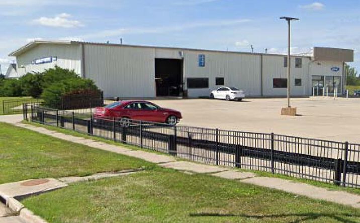 Pictures of Retail, Office, Industrial property located at 1155 S G Ave, Nevada, IA 50201 for sales - image #1