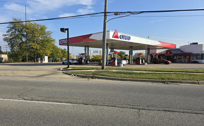 Pictures of Business for Sale, Retail property located at 7401 Jensen Boulevard, Hanover Park, IL 60133 for sales - image #1