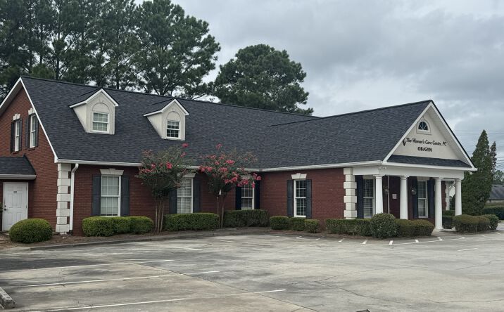 Pictures of Hospitality, Industrial, Office, Special Purpose property located at 1001 Fernwood Dr, Milledgeville, GA 31061 for sales - image #1