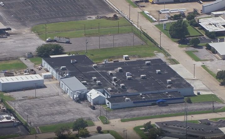 Pictures of Industrial property located at 1402 S 69th E Ave, Tulsa, OK 74112 for sales - image #1