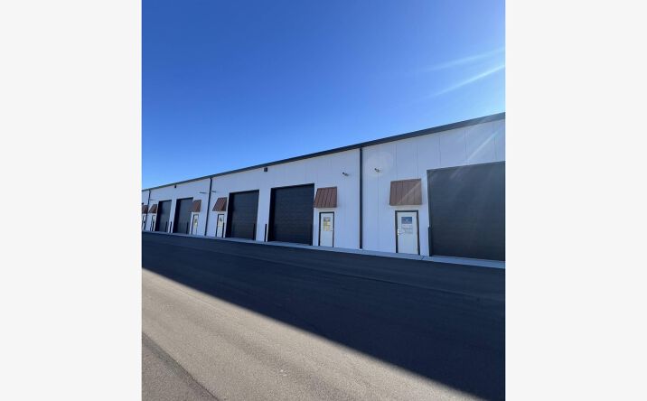 Pictures of Industrial property located at 24947 Larson Ln, Lakeville, MN 55044 for sales - image #1