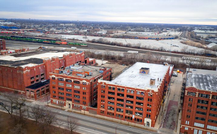 Pictures of Mixed Use, Retail, Special Purpose property located at 2139 W Pershing Rd, Chicago, IL 60609 for sales - image #1