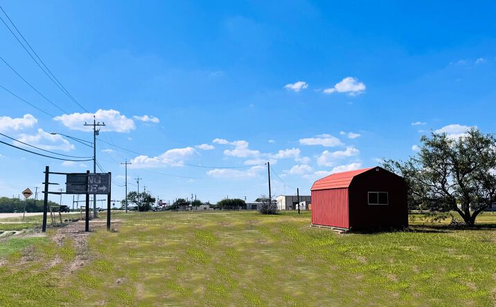 Pictures of Land property located at Northwest Blvd, Robstown, TX 78380 for sales - image #1