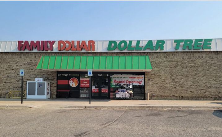 Pictures of Retail property located at 500 Covered Village, Belding, MI 48809 for sales - image #1