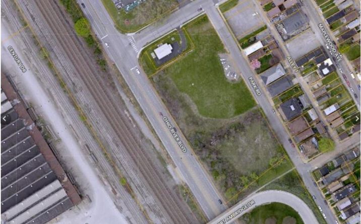 Pictures of Land property located at 341 Park Rd, Aliquippa, PA 15001 for sales - image #1