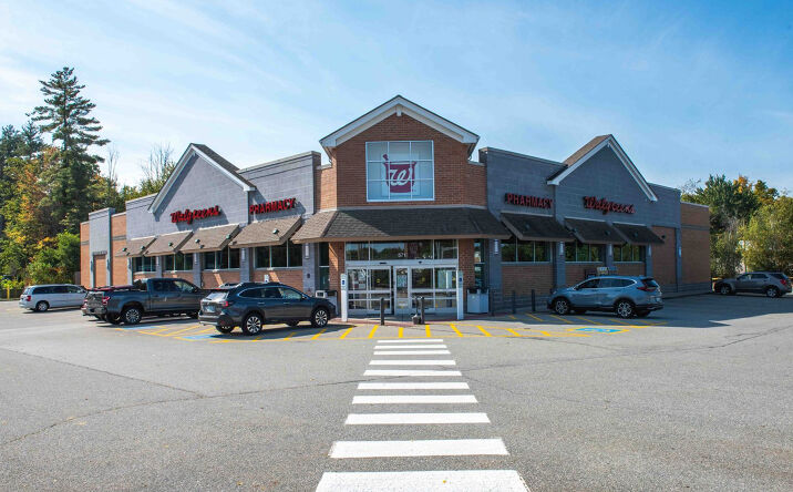 Pictures of Retail property located at 571 Nashua St, Milford, NH 03055 for sales - image #1