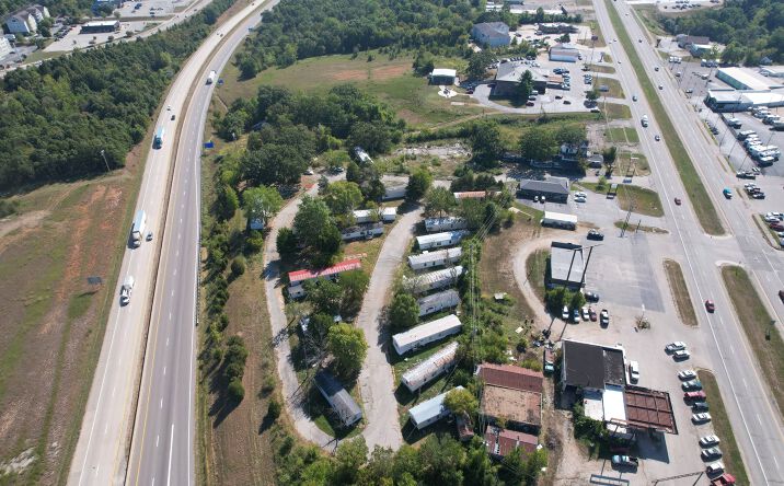 Pictures of Land property located at 636 Old Route 66, St. Robert, MO 65584 for sales - image #1