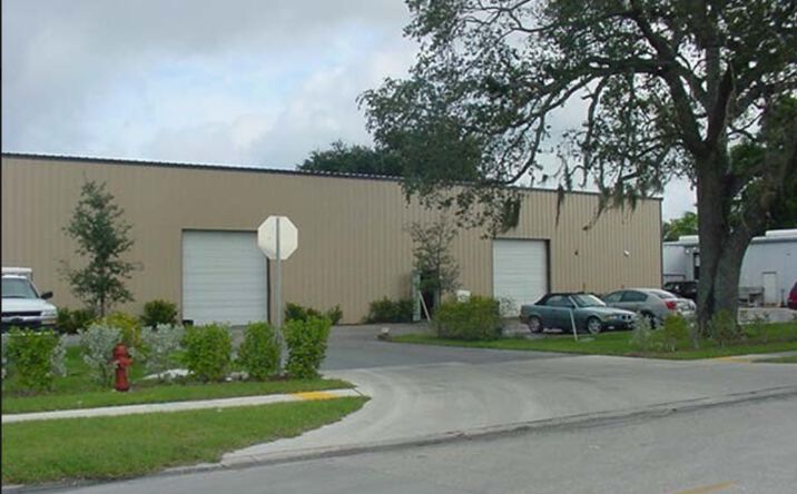 Pictures of Industrial, Land, Mixed Use property located at 2273 Cranford Ave, Fort Myers, FL 33916 for sales - image #1