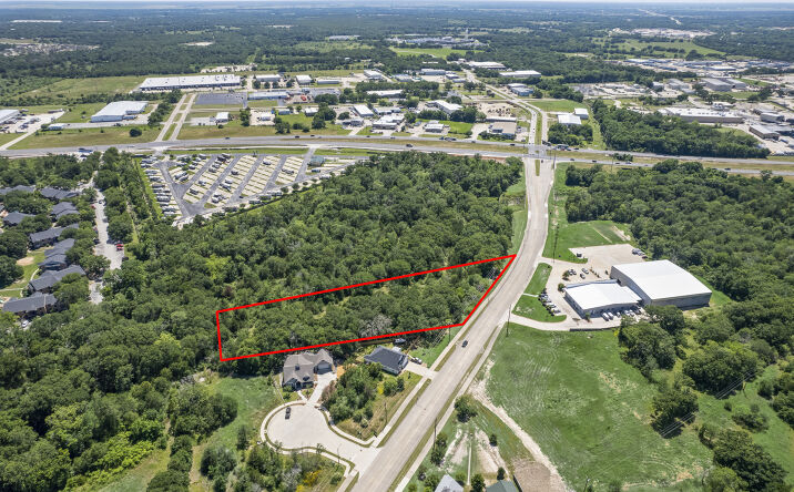 Pictures of Land property located at Beck St, Bryan, TX 77803 for sales - image #1
