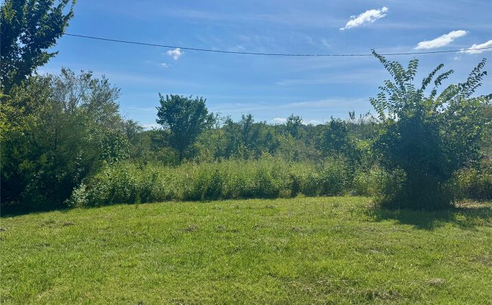 Pictures of Land property located at 1931 Highway 70 E, Kingston, OK 73439 for sales - image #1