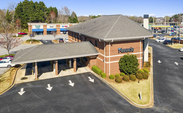 Pictures of Retail property located at 6602 Calhoun Memorial Highway, Easley, SC 29640 for sales - image #1